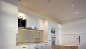 Private kitchen - The Old School House (Drumkeeran)