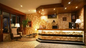 Sınıflandırılmamış resim, 20 üzerinden 5, düğme