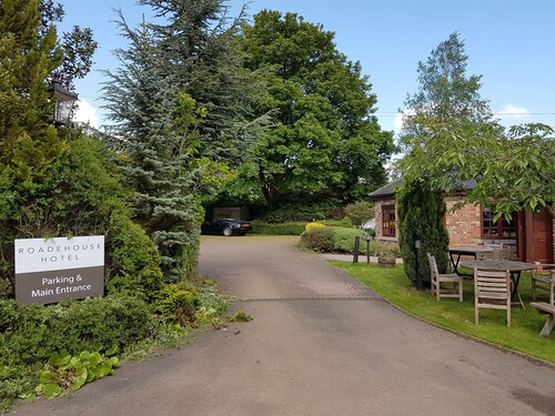Roade House Hotel