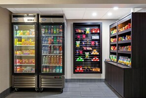 Property amenity - La Quinta Inn & Suites by Wyndham New Cumberland-Harrisburg (New Cumberland)