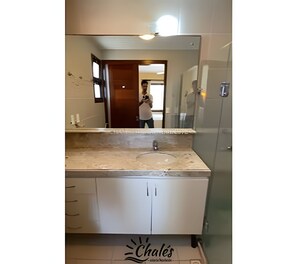 Chalet | Baño | Regadera, toallas, jabón 