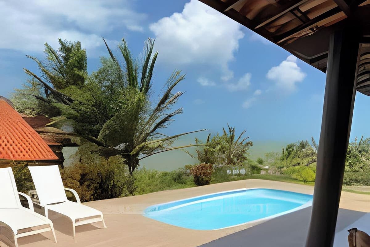 Chalet | Uima-allas | Ulkouima-allas