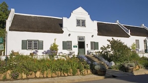 Front of property - Tulbagh Country Guest House (Tulbagh)