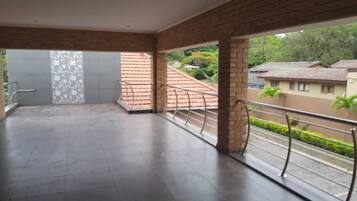 Presidential Room, 1 Bedroom | Balcony