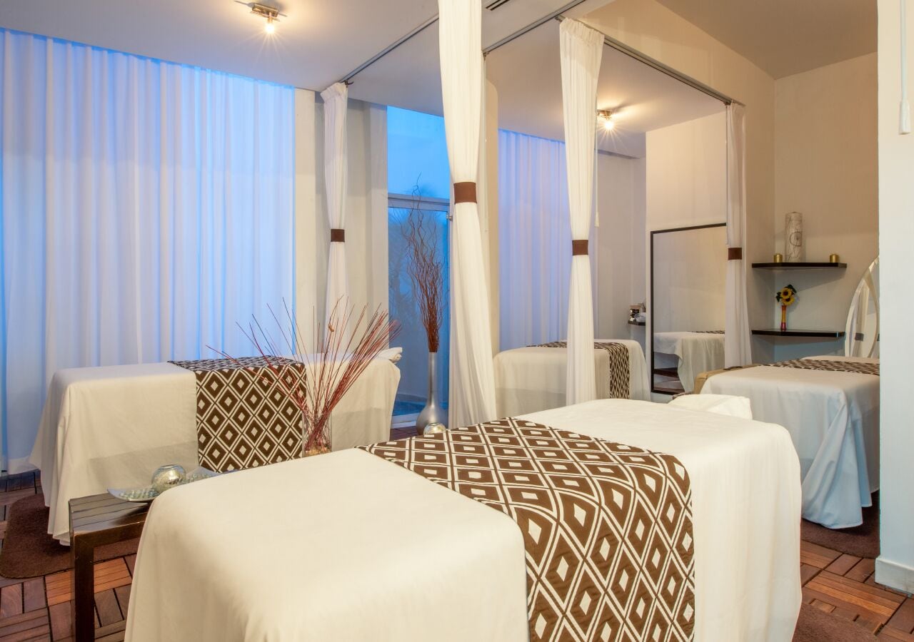 Steam room, body treatments, aromatherapy, facials