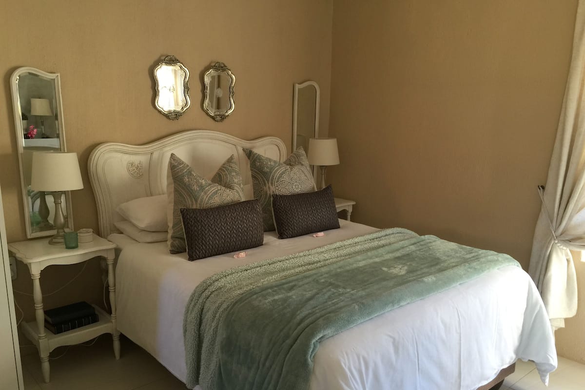 1 habitación, cunas gratuitas, wifi gratis y ropa de cama 