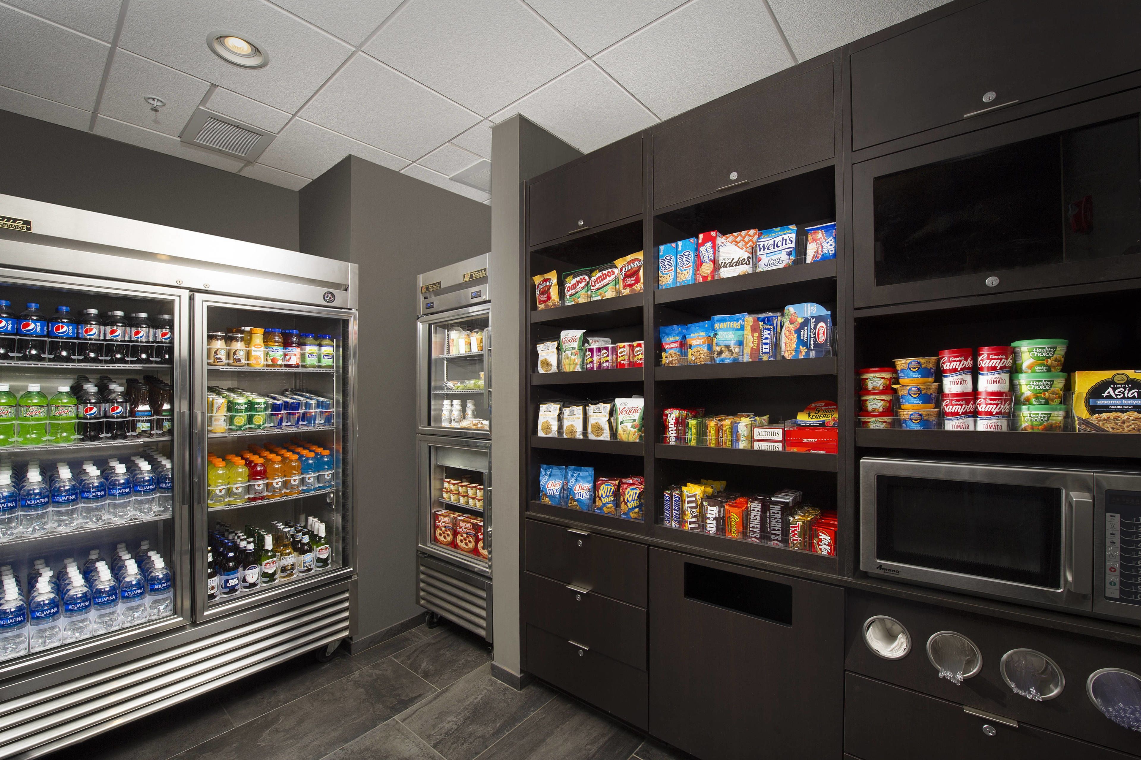 Snack bar
