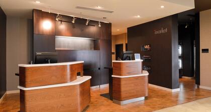 Courtyard by Marriott Toledo North