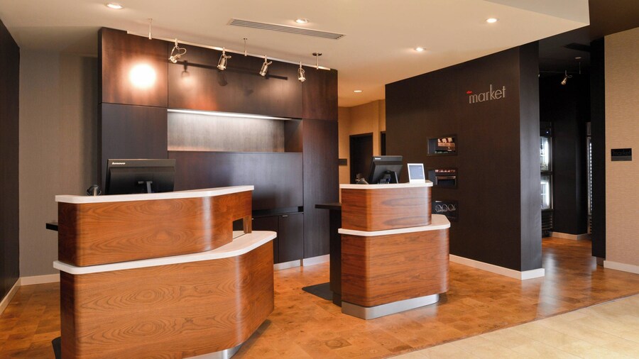 Courtyard by Marriott Toledo North