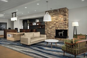 Lobby - Fairfield Inn & Suites Atlanta Stockbridge (Stockbridge)
