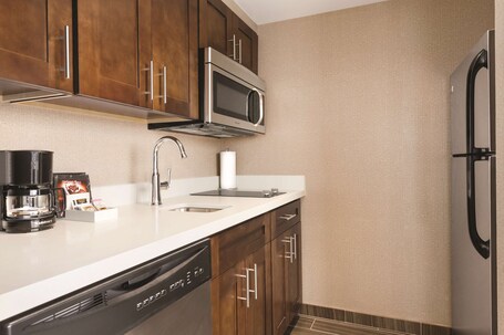 Homewood Suites by Hilton Washington DC Capitol Navy Yard - Image 33