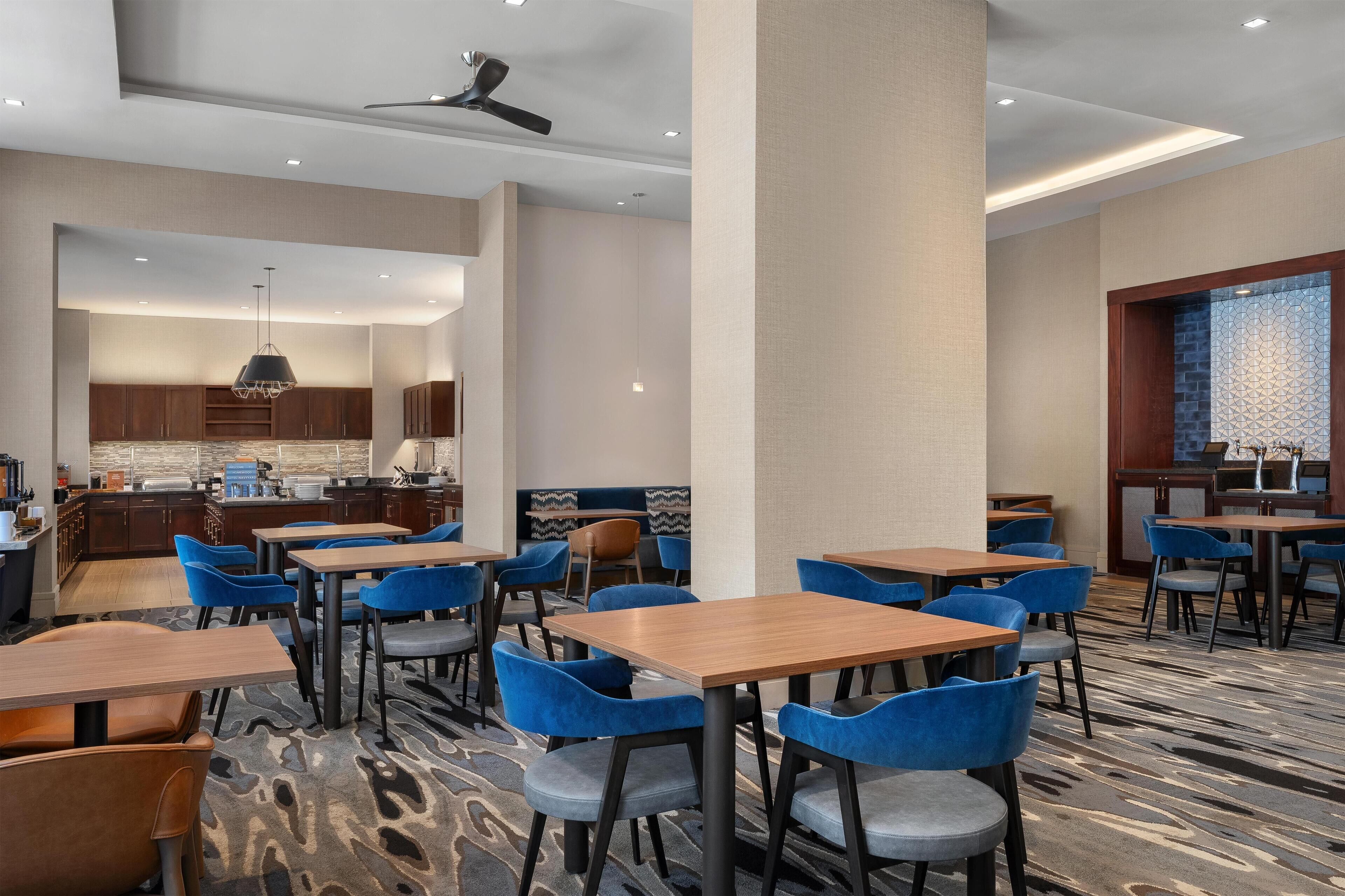 Free daily buffet breakfast