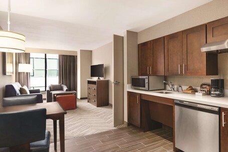 Homewood Suites by Hilton Washington DC Capitol Navy Yard - Image 35