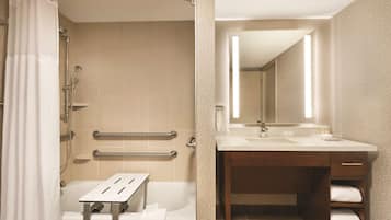 Kostenlose Toilettenartikel, Haartrockner, Handtücher, Seife