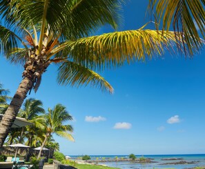 Beach/ocean view - Bel Azur Beach Residence with LOV (Pointe Aux Piments)