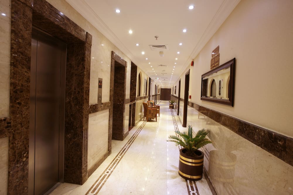 Roshan Al Azhar Hotel