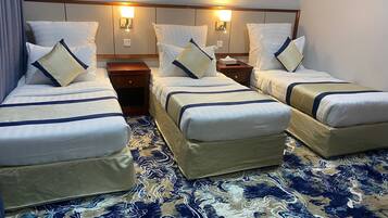 Minibar, wifi gratis y ropa de cama