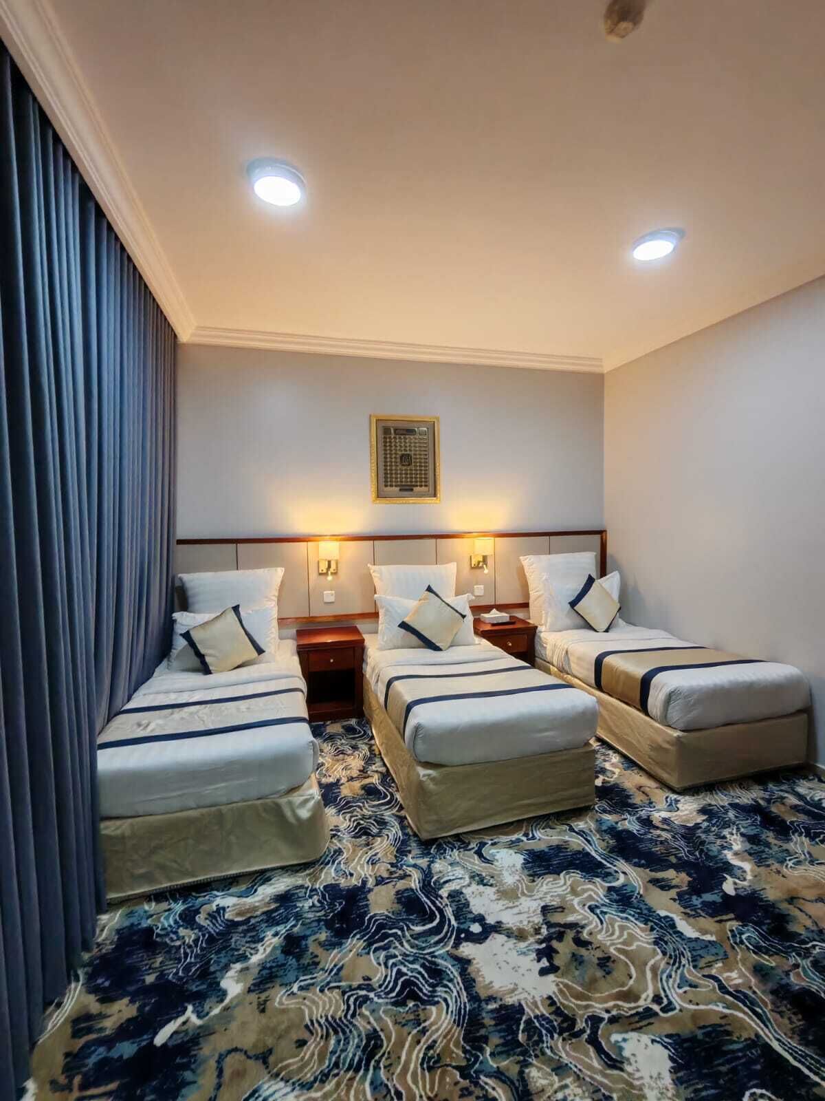 ميني بار وواي فاي مجانًا وملاءات أسرّة