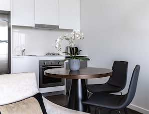 In-room dining - Silkari Suites Chatswood (Chatswood)
