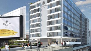 Un edificio moderno con el nombre 