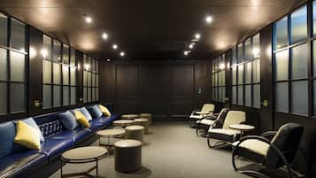 Coin salon dans le hall