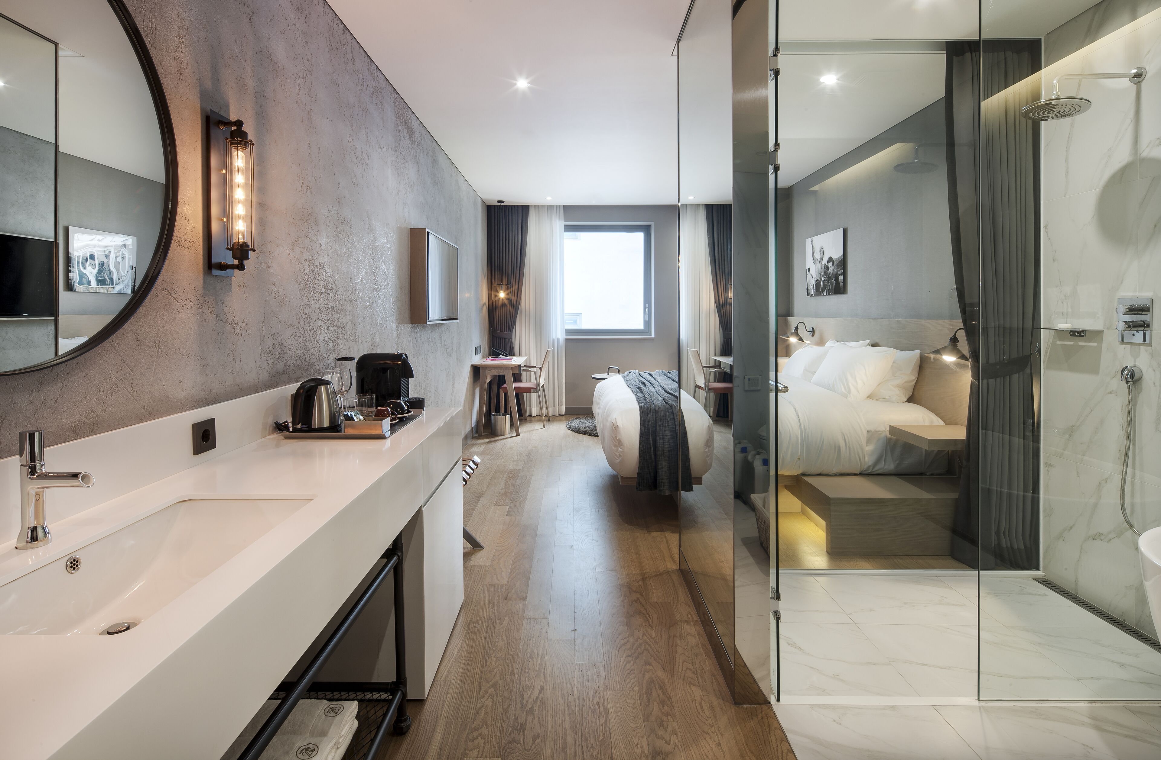 free minibar, in-room safe, laptop workspace, blackout curtains