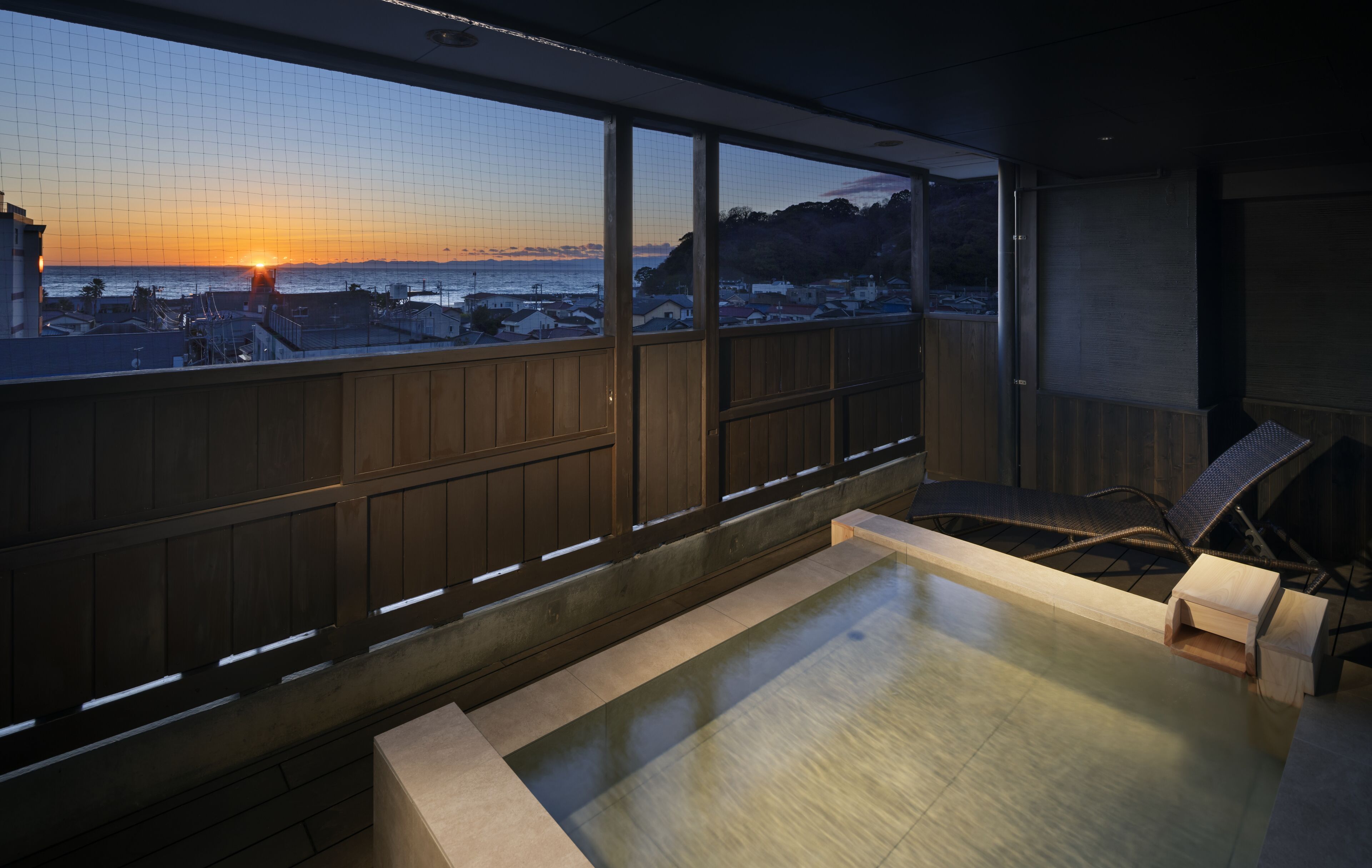 Chambre Premium avec lits jumeaux, non-fumeurs | Vue depuis le balcon