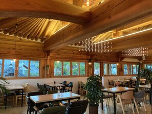 Free daily full breakfast