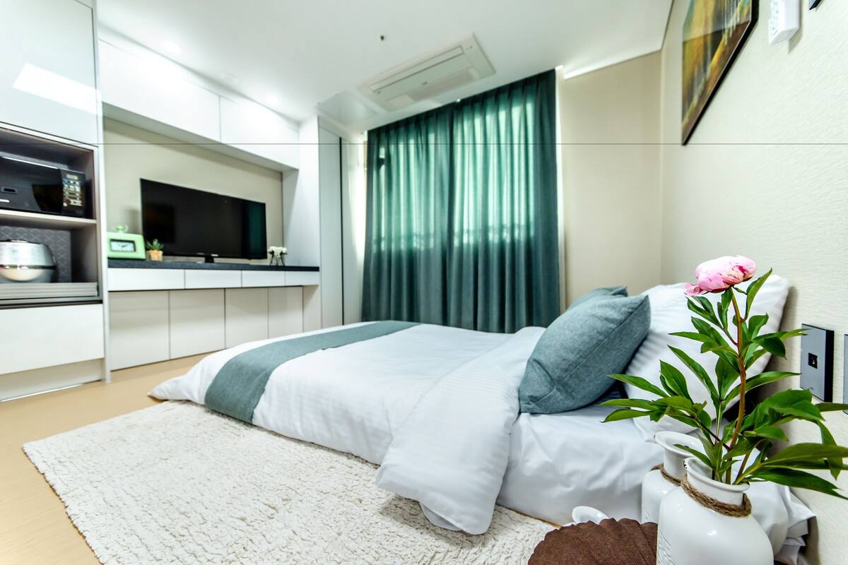 Mattress Room | WiFi (free)