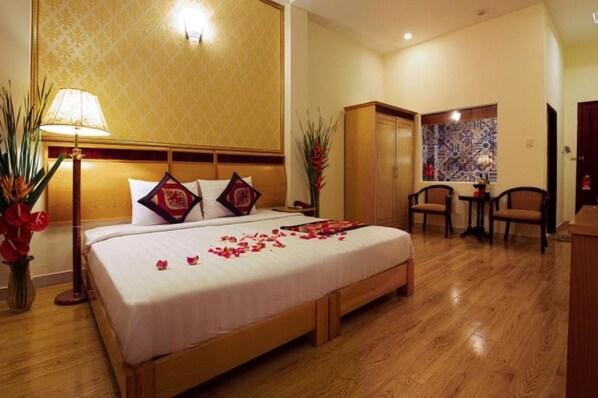 Deluxe Double or Twin Room