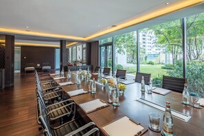 สถานที่จัดงานประชุม
