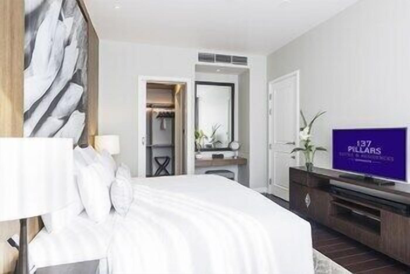 In-room safe, desk, blackout drapes, soundproofing