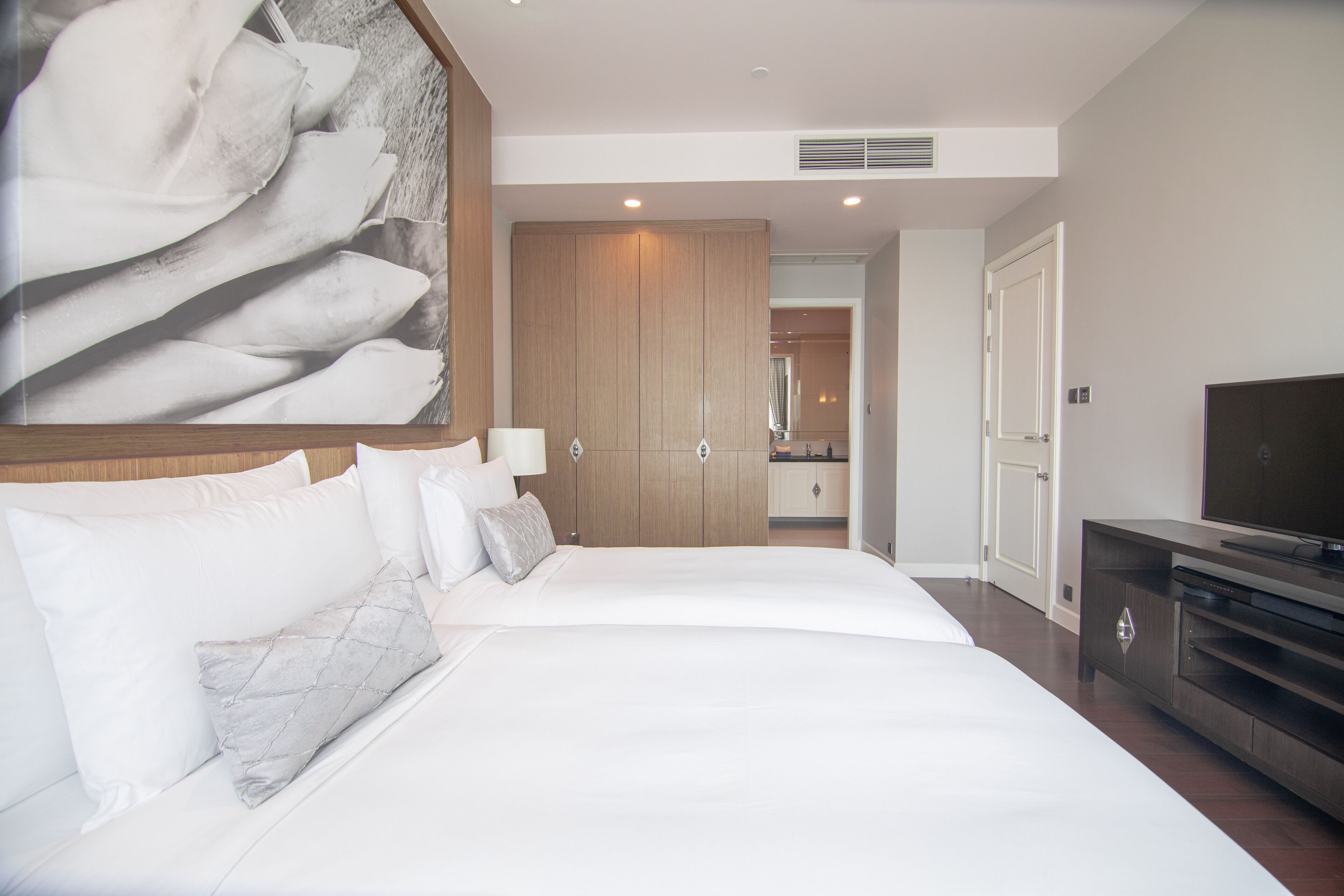 the pillars executive two bedroom residences | 1 bedroom, in-room safe, desk, blackout curtains