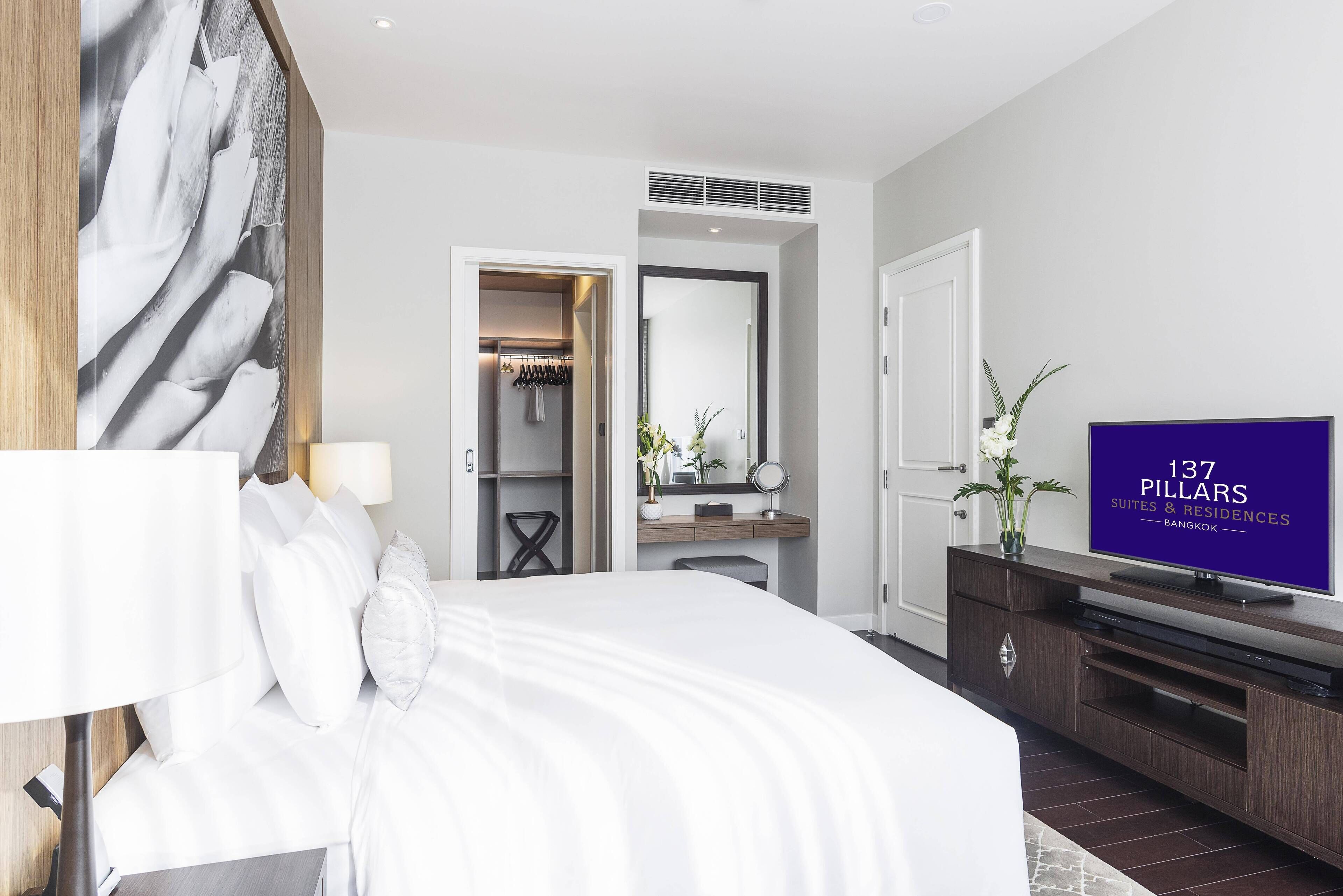 the pillars executive one bedroom residences | 1 bedroom, in-room safe, desk, blackout curtains