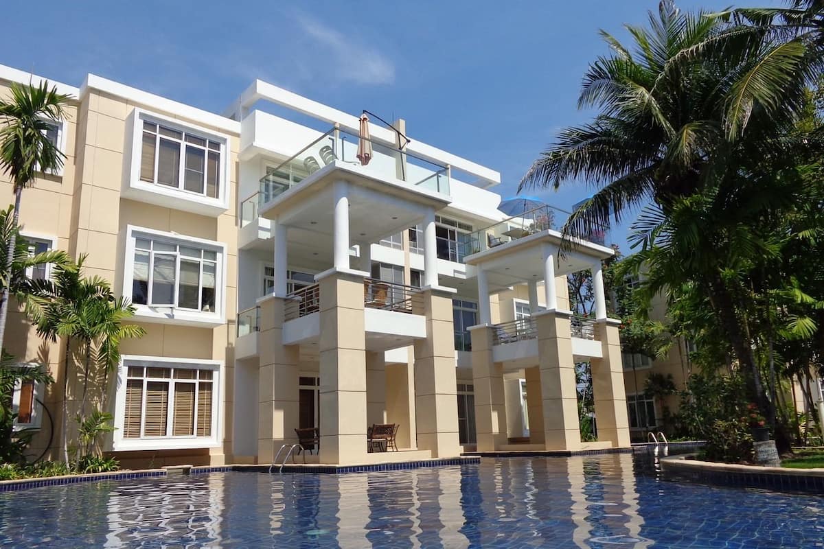 Pool Access | 2 dormitorios, ropa de cama de alta calidad, sistema de insonorización