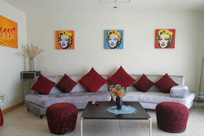 Family Room | Living area