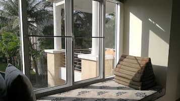 2 bedrooms, premium bedding, individually decorated