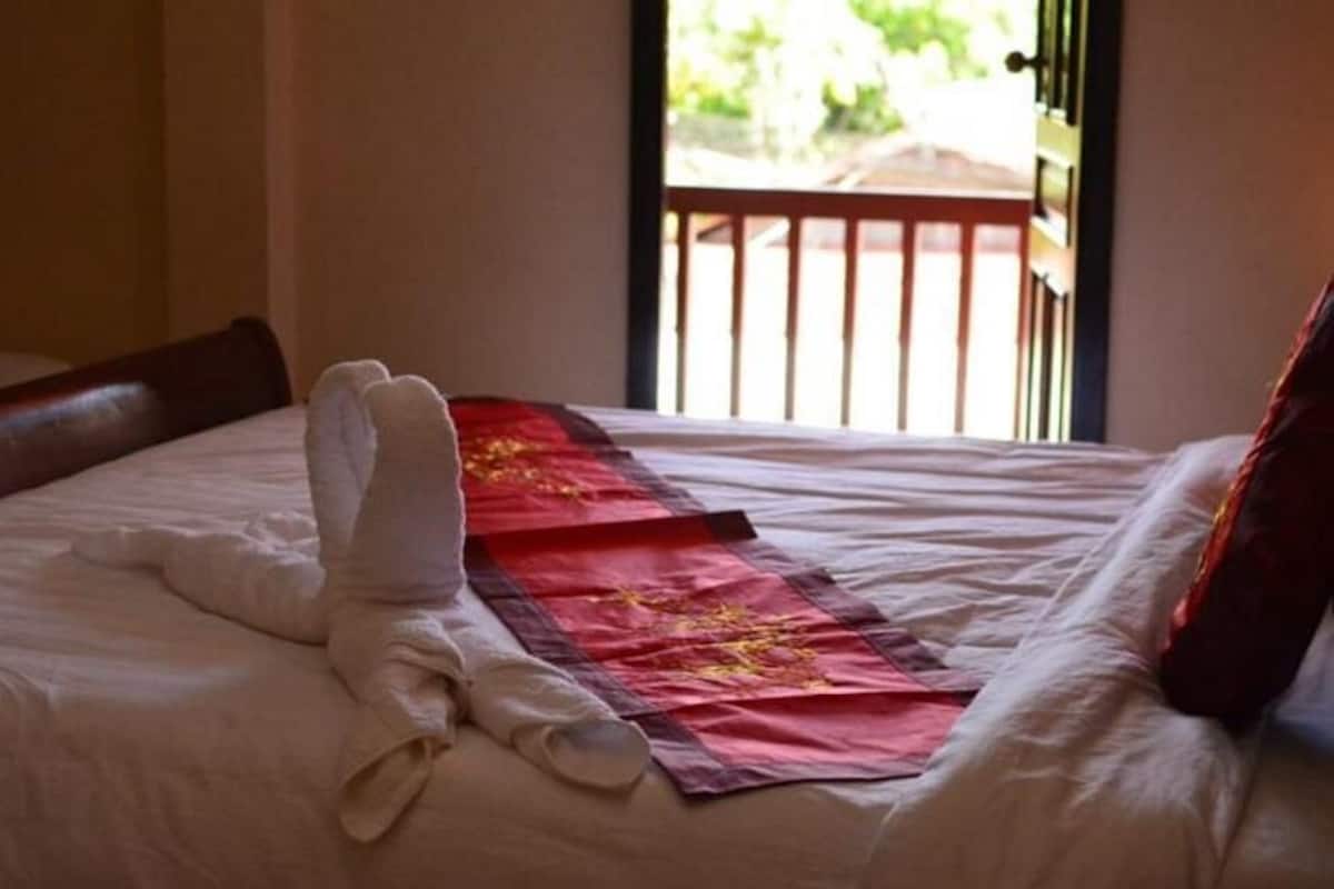 In-room safe, desk, soundproofing