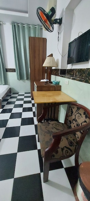 Standard Room (4 guests)