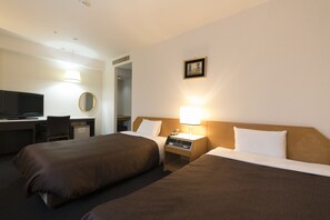  Twin Room with Extra Bed, Smoking | Desk, blackout drapes, free WiFi - Toyotetsu Terminal Hotel (Toyohashi)