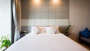 Ảnh chưa phân lo  ại, 5 trong số 48 ảnh, nút