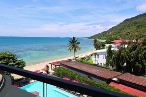 Grand Deluxe Sea View