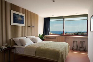 Minibar, két bảo mật tại phòng, bàn, phòng cách âm 