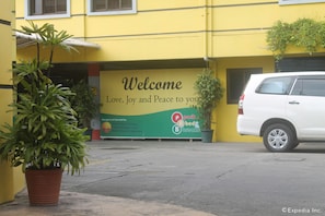 Property grounds - Park Bed and Breakfast Hotel Pasay (Pasay)