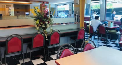 Park Bed and Breakfast Hotel Pasay