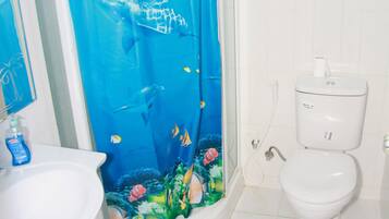 Shower, free toiletries, bathrobes, slippers