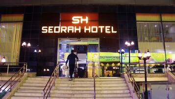 Facciata della struttura