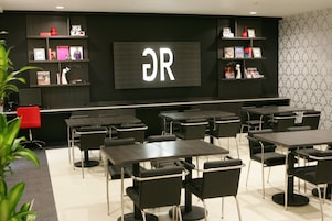 ロビー応接スペース