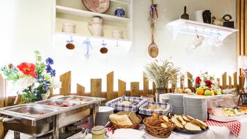 Free buffet breakfast