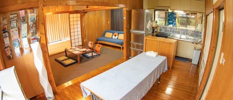 平房 | 獨特設計、獨特裝修、遮光窗簾/窗簾、免費 Wi-Fi